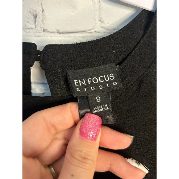 Women's En Focus Studio Elegant Dress w/ Unique Sleeves. SZ 8. - Picture 3 of 3